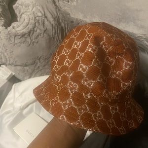 Womens Gucci hat